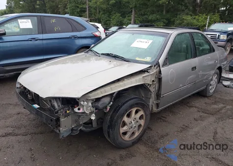 2001 Toyota Camry Le from USA, damaged, VIN JT2BG22K510551503